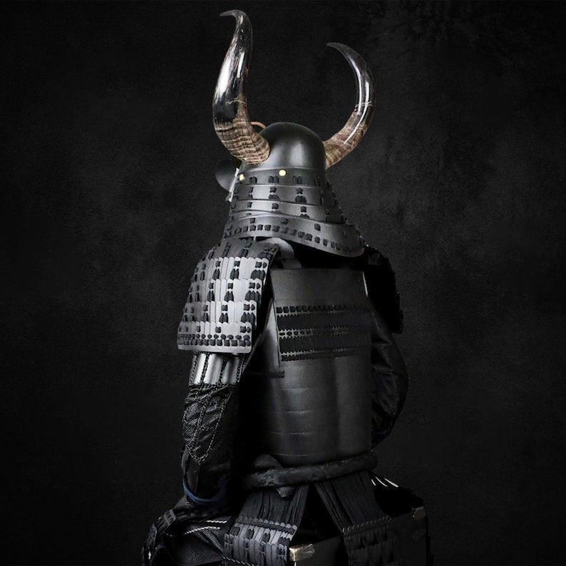 Horn Samurai Helmet